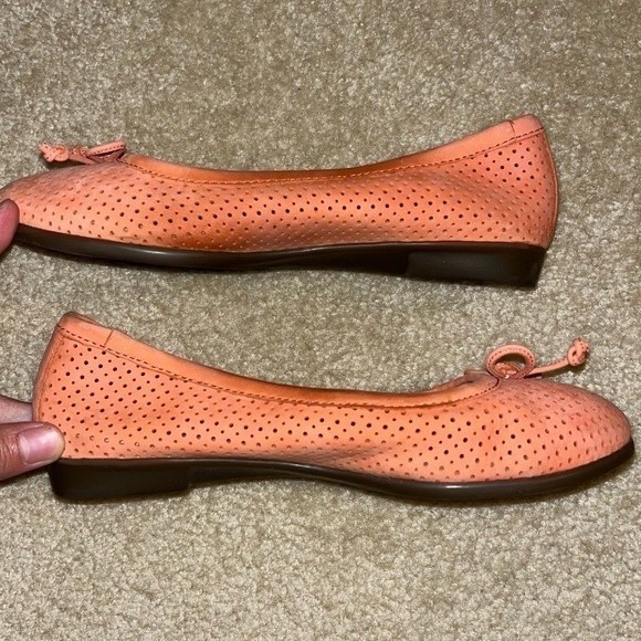 Orange Flat Aerosoles - Picture 4 of 5